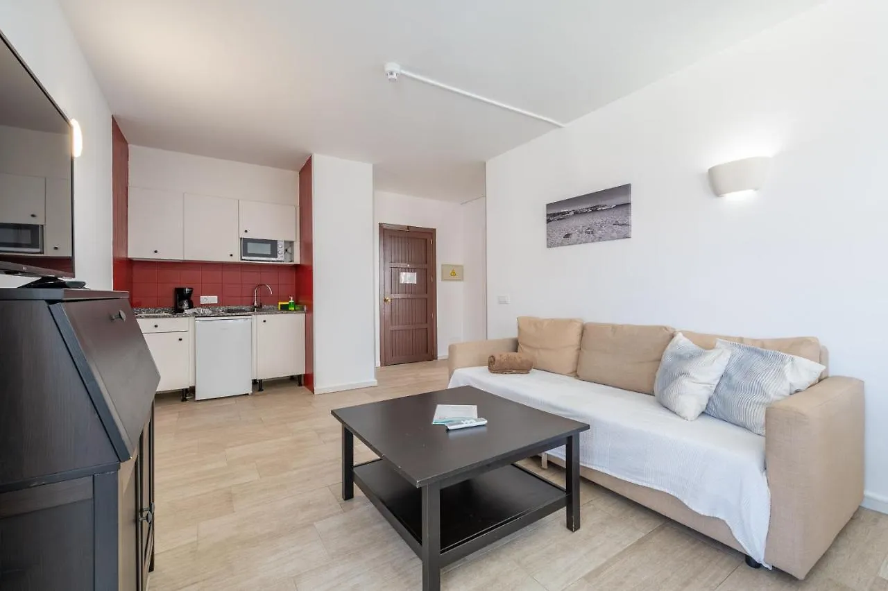 Aparthotel Orange Colom - Seaside Apartments Portocolom