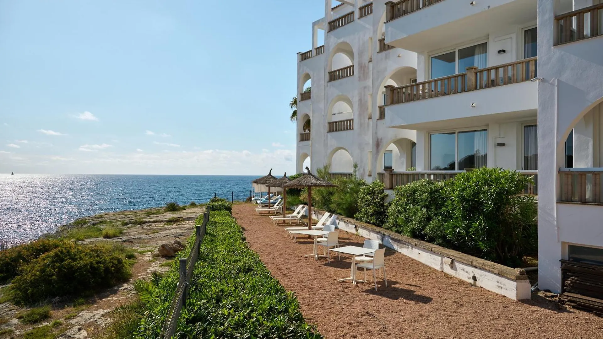 מלון דירות פורטוקולום Orange Colom - Seaside Apartments