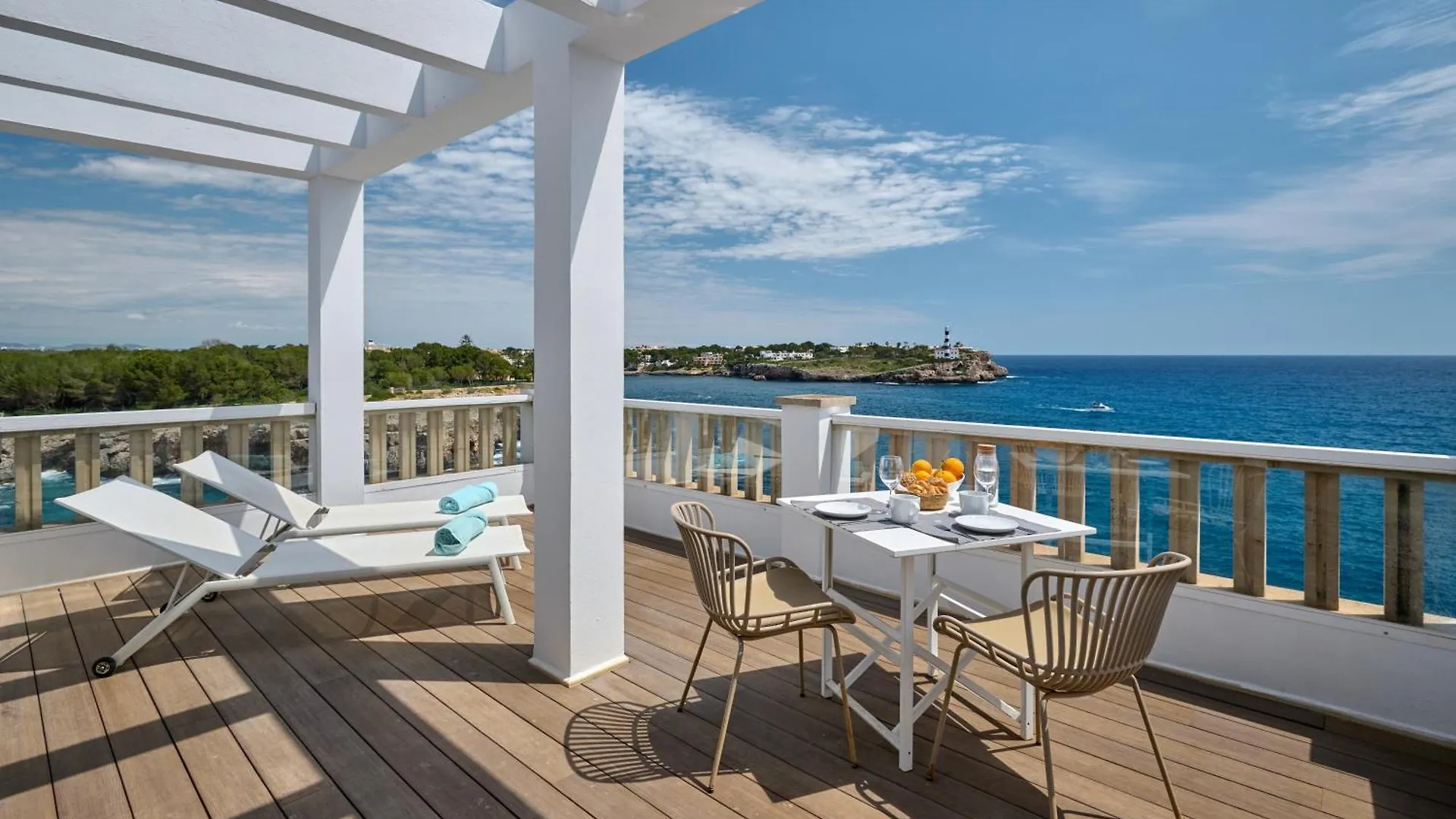 Apartahotel Orange Colom - Seaside Apartments Portocolom