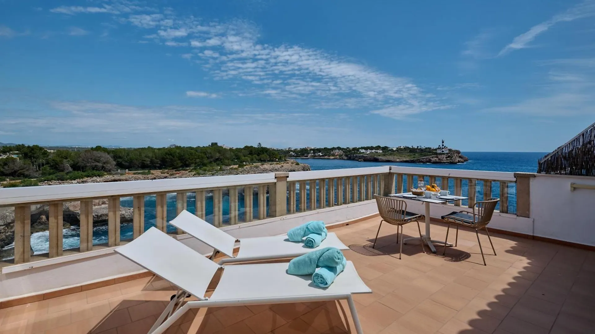 *** Apartahotel Orange Colom - Seaside Apartments Portocolom  España